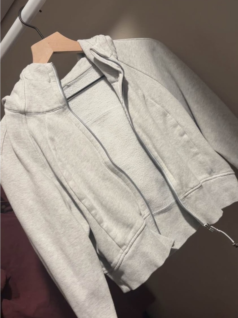 lululemon athletica Light Gray Hooded Zip-Up scuba - Women